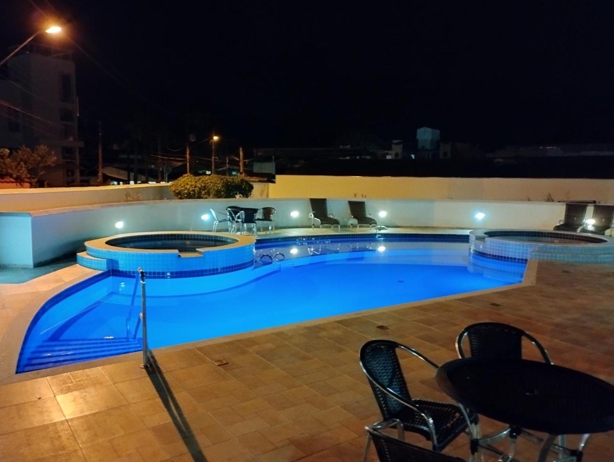 Apto Com Ar-Cond E Piscina A 100 M Praia Da Enseada Убатуба Экстерьер фото